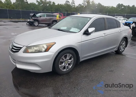 2011 Honda Accord 2.4 Lx-P z USA, uszkodzony, nr VIN 1HGCP2F49BA116262